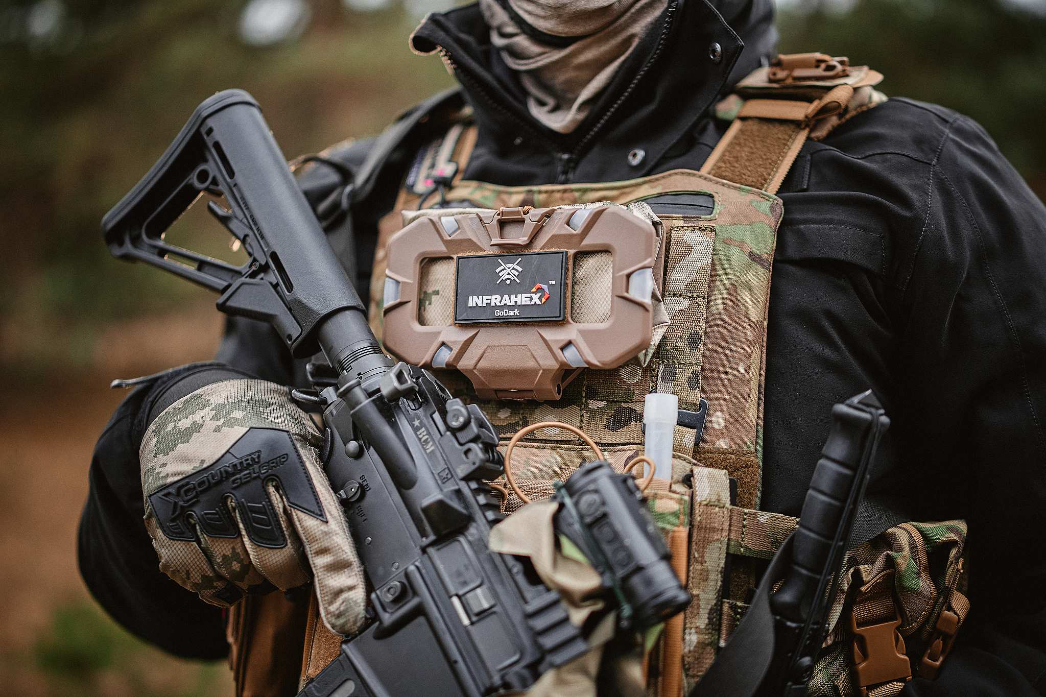 Intel Pouch Chesty